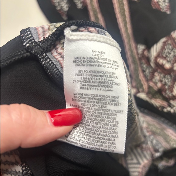 BCBG Maxazria Dress Sleeveless Mini Geometric Kaleidoscope Size Medium 8-10 New - Picture 7 of 8